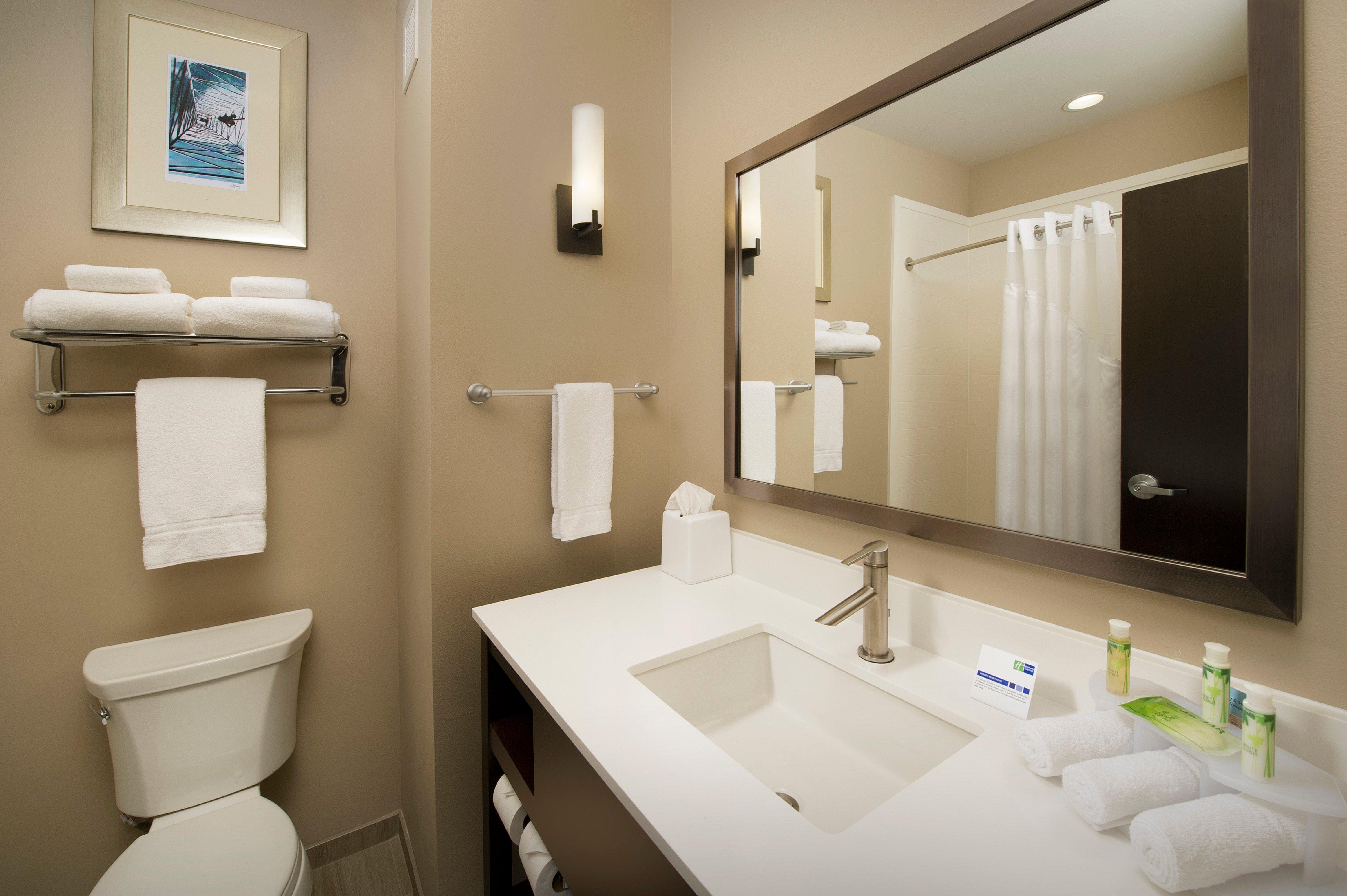 Holiday Inn Express Hotel & Suites Waco South By Ihg Exterior photo